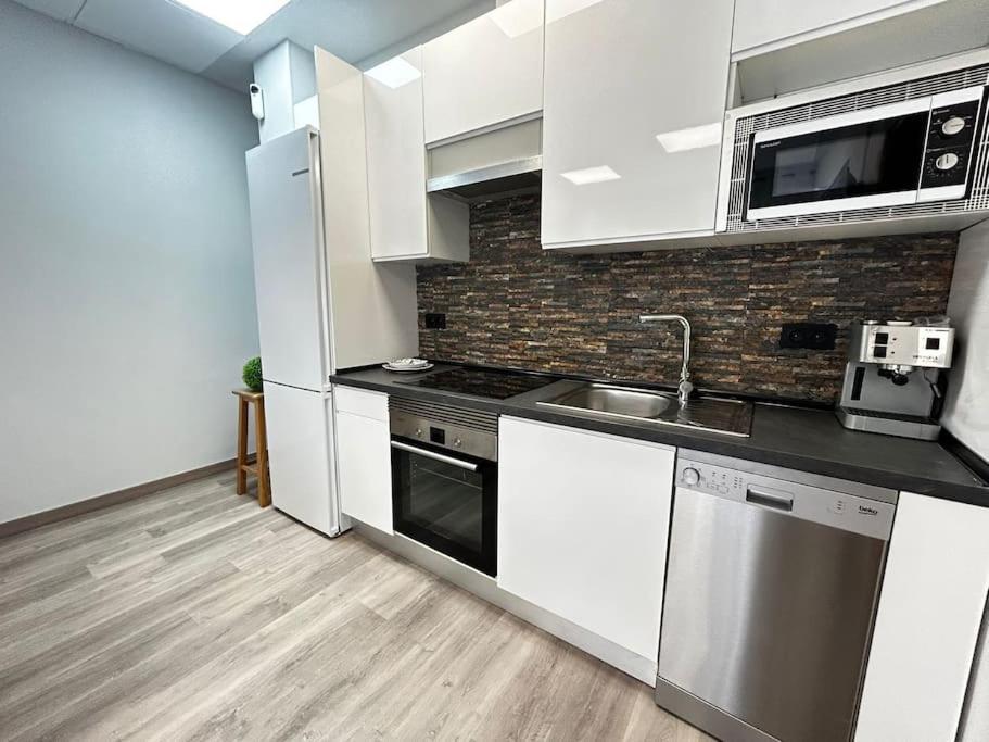 Apartamento Amueblado En El Centro De Madrid Kültér fotó