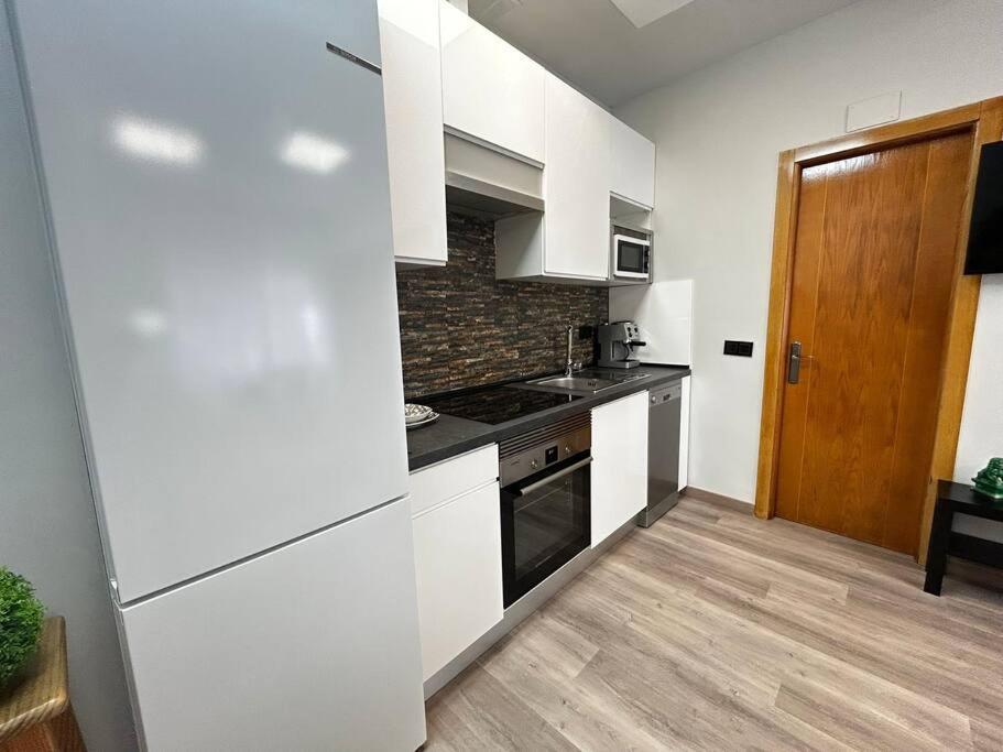 Apartamento Amueblado En El Centro De Madrid Kültér fotó