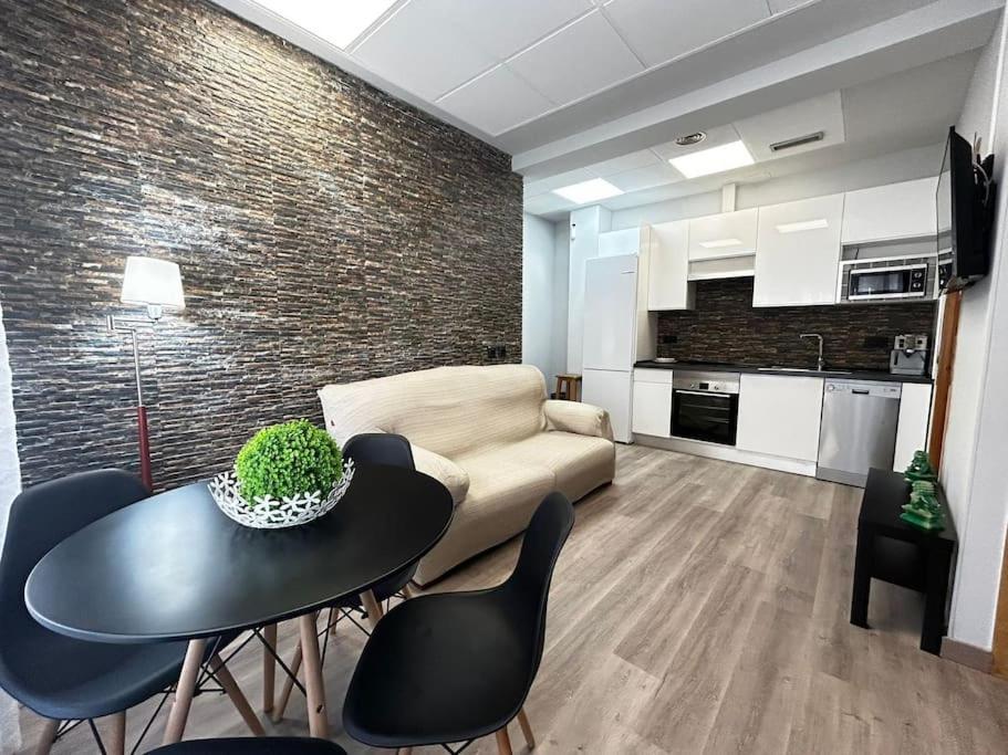 Apartamento Amueblado En El Centro De Madrid Kültér fotó